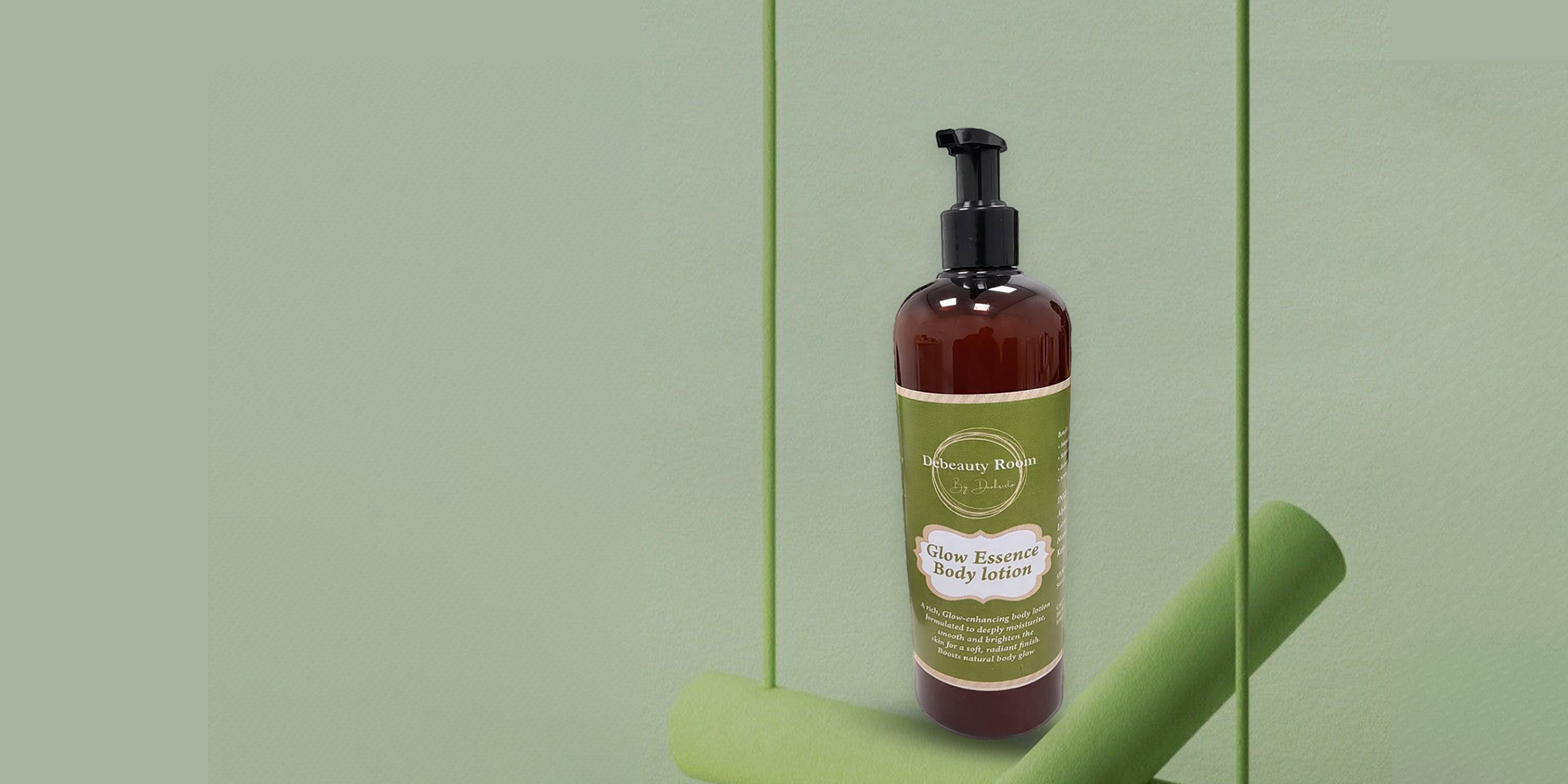 <p>Glow-Boosting<br/>Body <em>Essential</em></p>